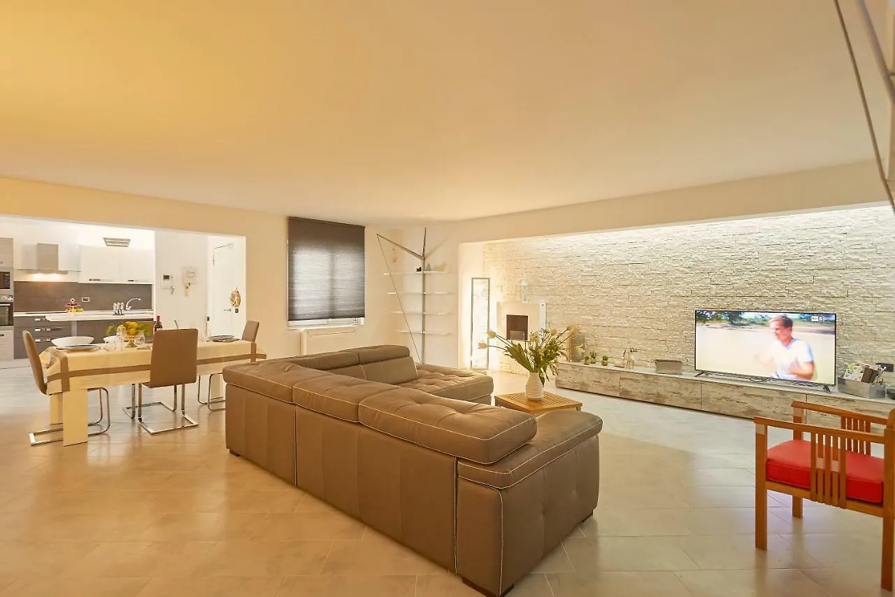 Appartamento Costantino In Villa Con Piscina Trappeto  Trappeto (Sicily)